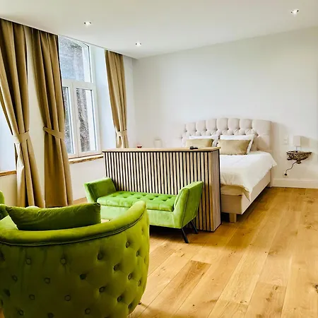 De Luxe Au Chateau 105 Homestay *