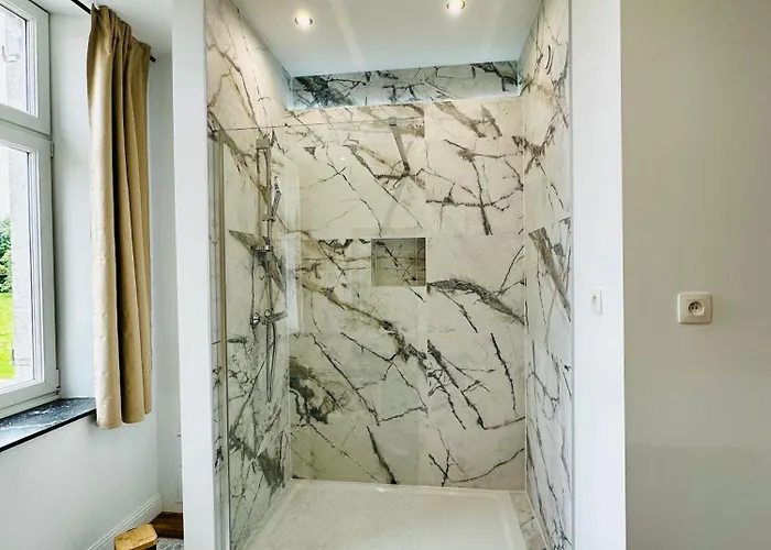 De Luxe Au Château 105 Séjour chez l'habitant Tinlot